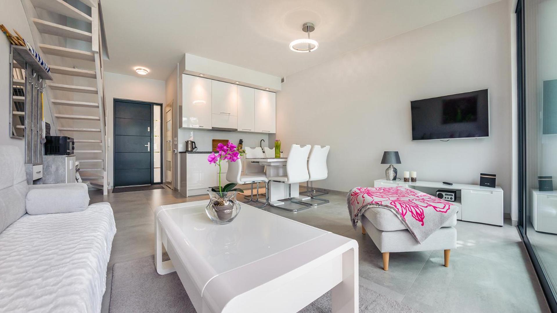 פוביירובו Prestige House Apartament - 2 Sypialnie Z Ogrodkiem I Basenem מראה חיצוני תמונה