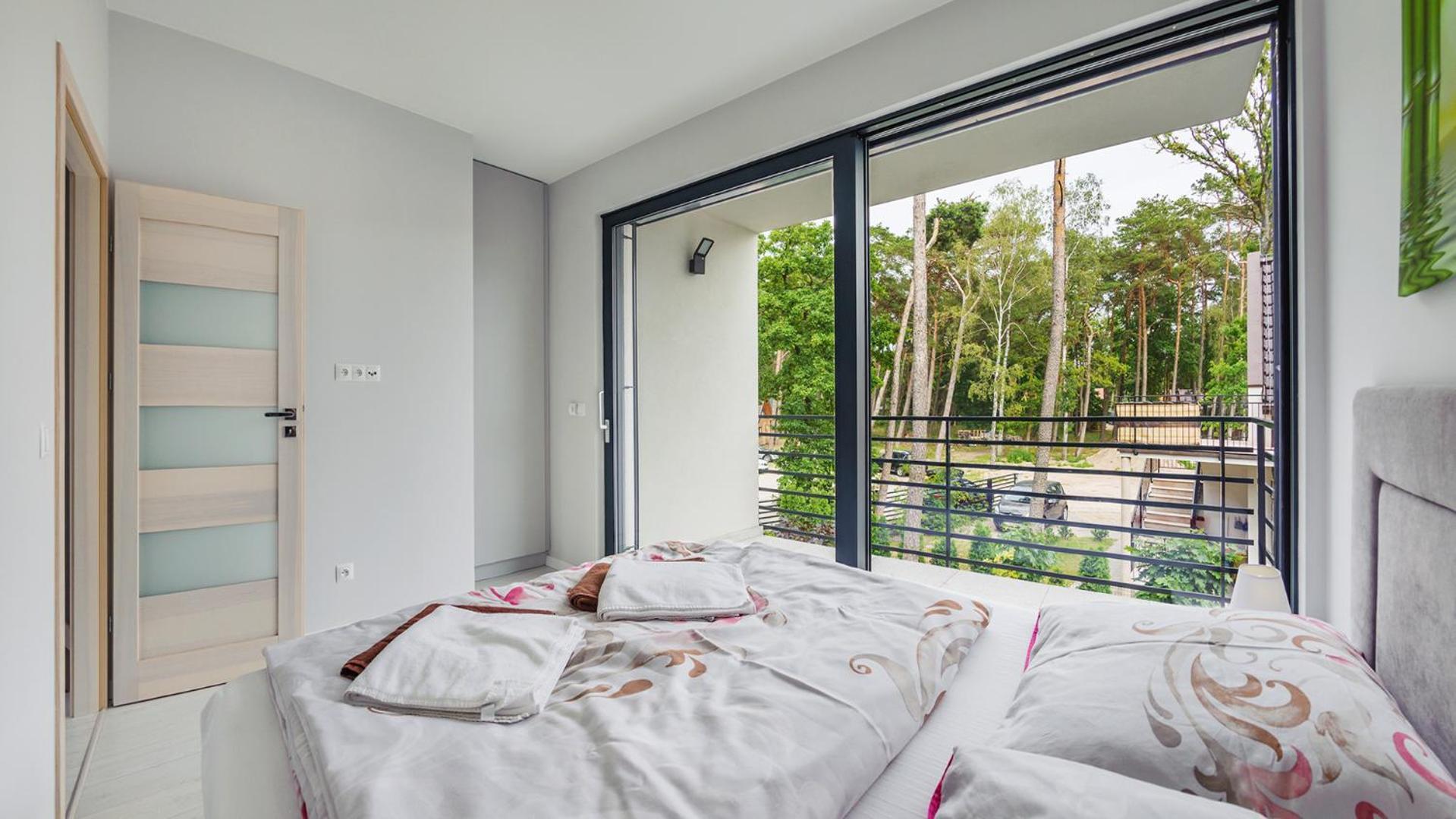 פוביירובו Prestige House Apartament - 2 Sypialnie Z Ogrodkiem I Basenem מראה חיצוני תמונה