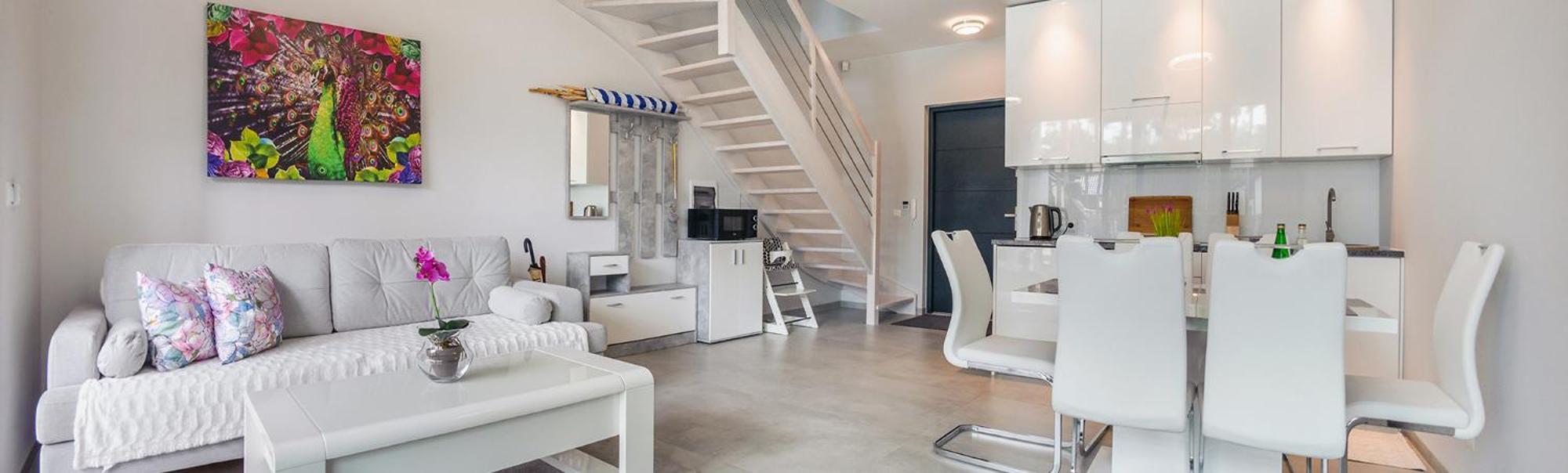 פוביירובו Prestige House Apartament - 2 Sypialnie Z Ogrodkiem I Basenem מראה חיצוני תמונה